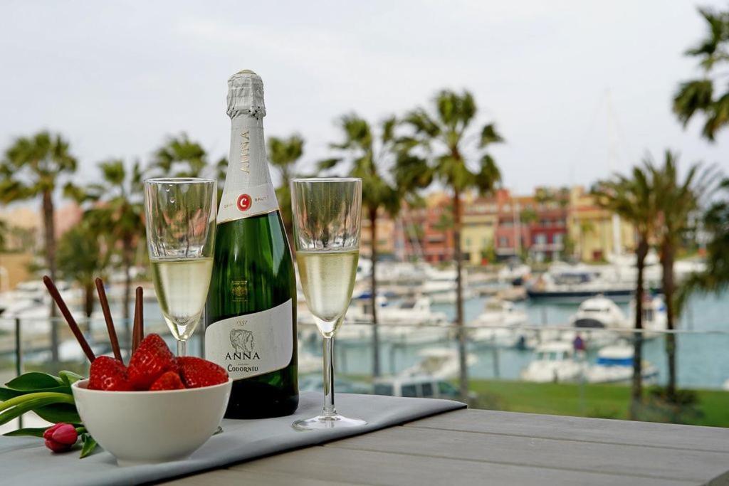 New & Modern Apartment - Marina, Sotogrande Esterno foto